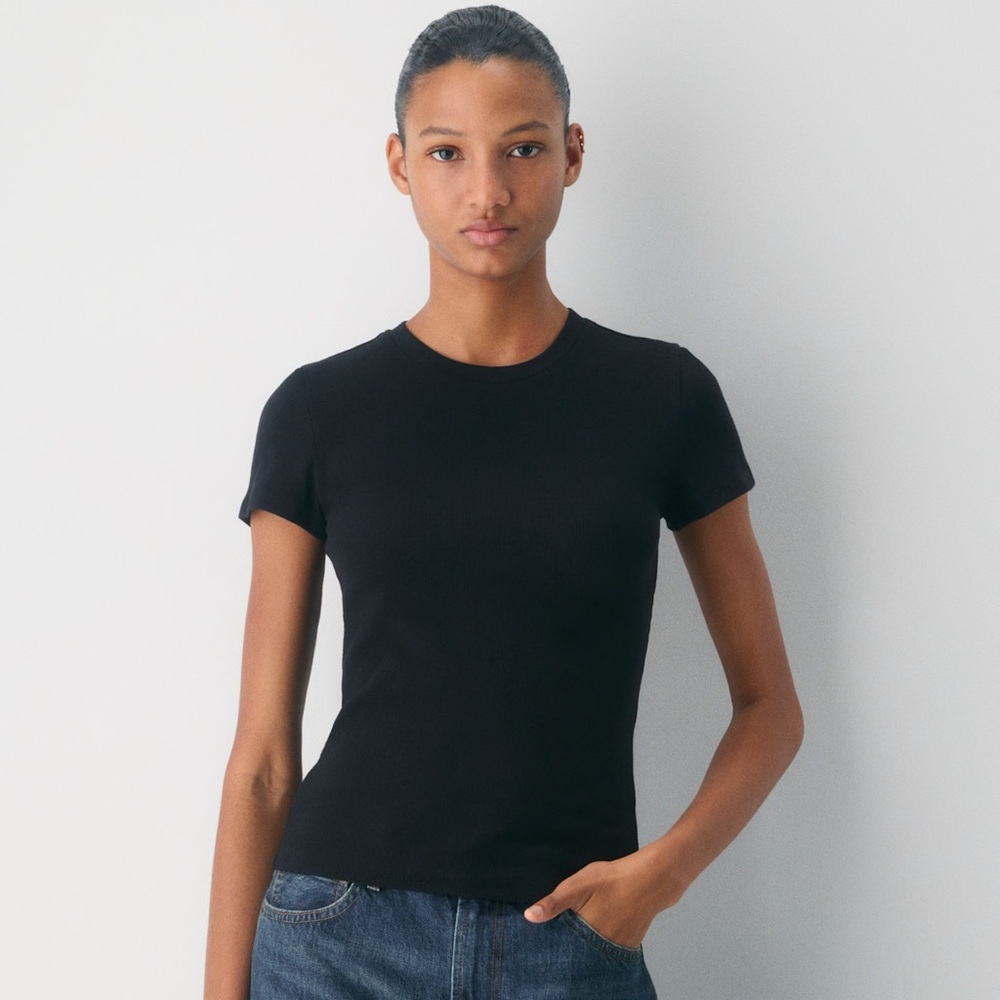 Aritzia HomeStretch Rib Tune T-shirt in Black